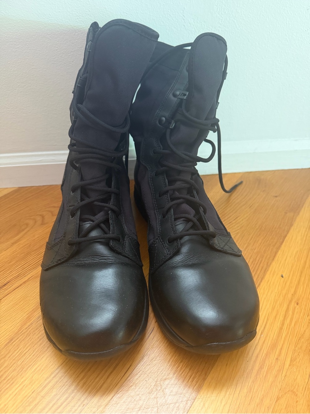 Danner Men’s Tachyon 8” GTX Waterproof Boots